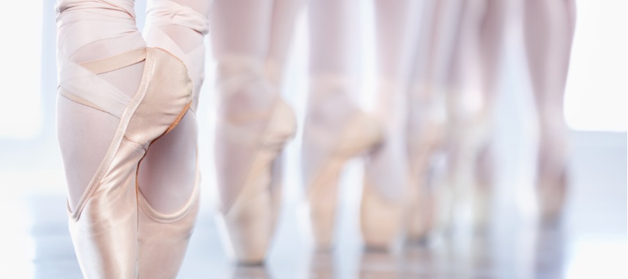 Assister au cours de danse dispensés par un professeur renommé