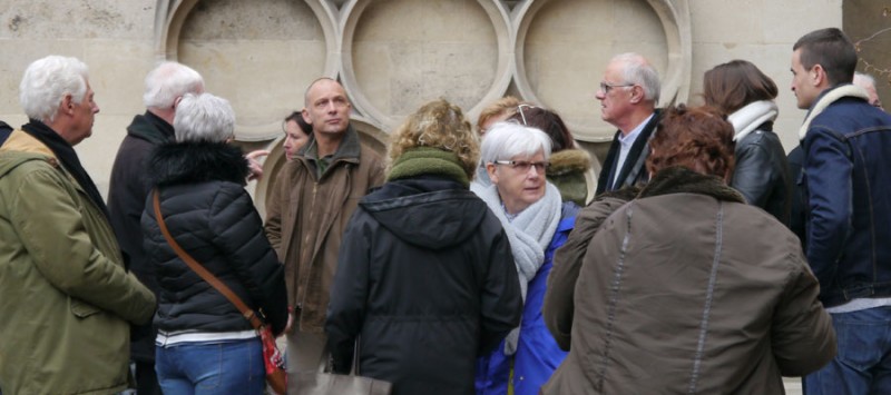 groupe à la visite du 26 mars-photo Passtolocal visite de groupe paris